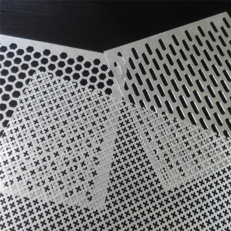 1616137413877890.jpg 鋁板沖孔網(wǎng).jpg